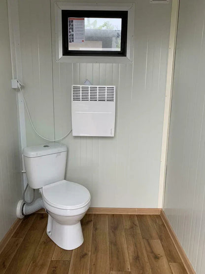 WC Cabina Doble 3×2 metros con tanque de aguas residuales