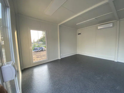 Contenedor de oficina 6X4,70m