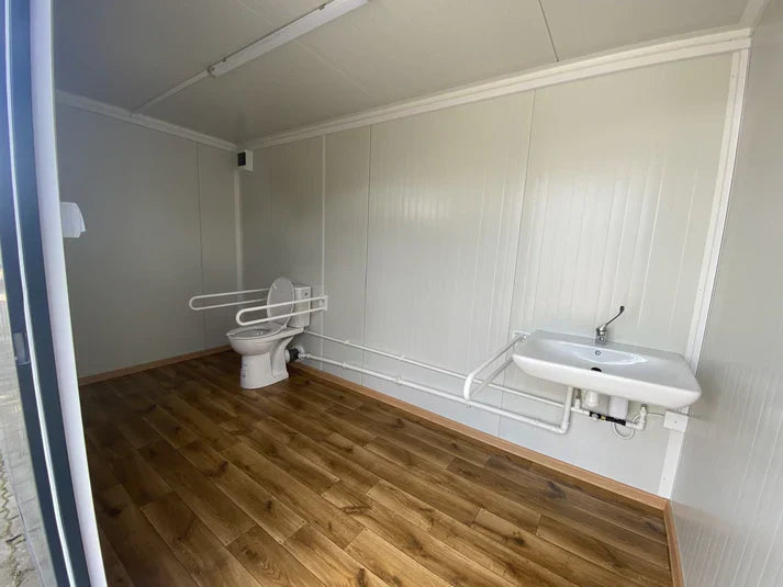 WC Cabina Doble 4×2 m con rampa – Accesible PMR