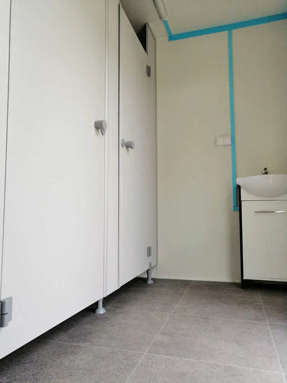 Remolque sanitario WC hombres y mujeres – Modelo profesional